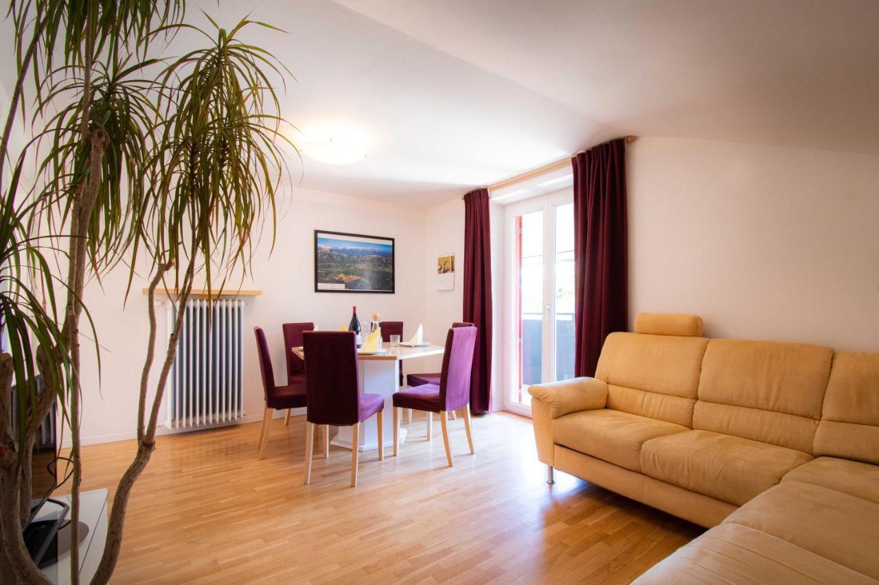 Melaniesguesthouse 4 Zimmerwohnung กัลดาโร ภายนอก รูปภาพ